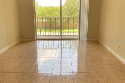 Condo in Orlando, Florida, 3 bedrooms  № 1879092 - photo 13