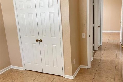 Condo in Orlando, Florida, 3 bedrooms  № 1879092 - photo 5