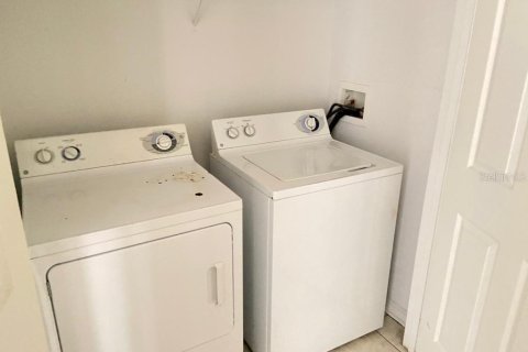 Condo in Orlando, Florida, 3 bedrooms  № 1879092 - photo 6