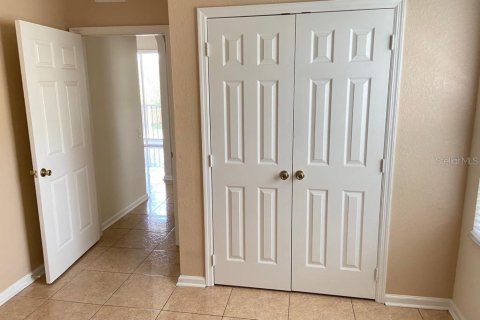 Condo in Orlando, Florida, 3 bedrooms  № 1879092 - photo 17