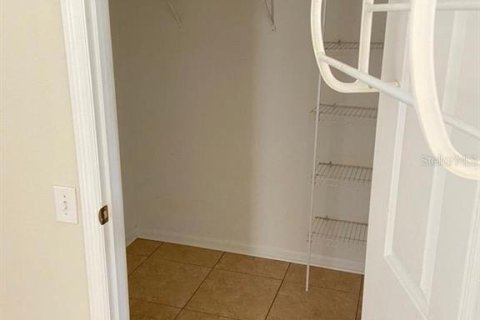 Condo in Orlando, Florida, 3 bedrooms  № 1879092 - photo 11