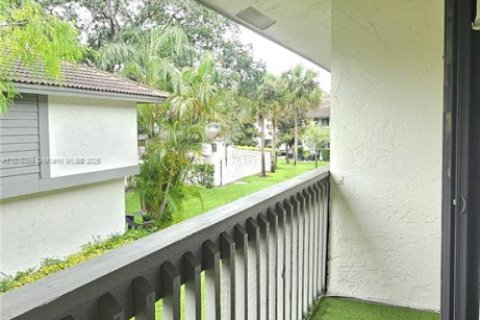 Condo in Coral Springs, Florida, 2 bedrooms  № 1768870 - photo 20