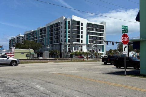 Propiedad comercial en venta en Hollywood, Florida, 200.48 m2 № 2083020 - foto 6