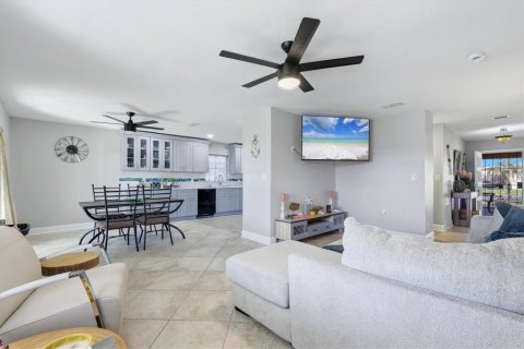 Villa ou maison à vendre à Hudson, Floride: 2 chambres, 118.36 m2 № 2419174 - photo 14