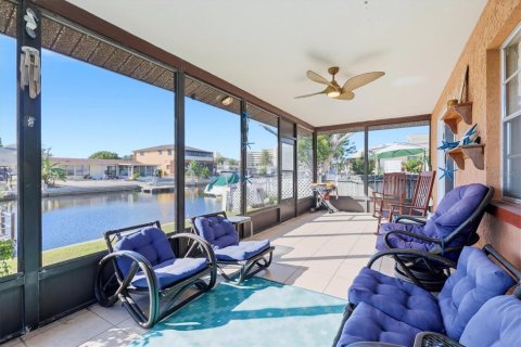 Villa ou maison à vendre à Hudson, Floride: 2 chambres, 118.36 m2 № 2419174 - photo 29