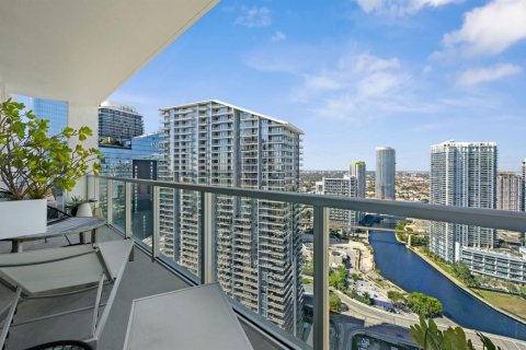 Studio à Condo à Miami, Floride  № 2365160