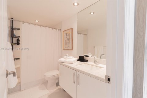 Copropriété à louer à Sunny Isles Beach, Floride: 3 chambres, 139.82 m2 № 2247372 - photo 11