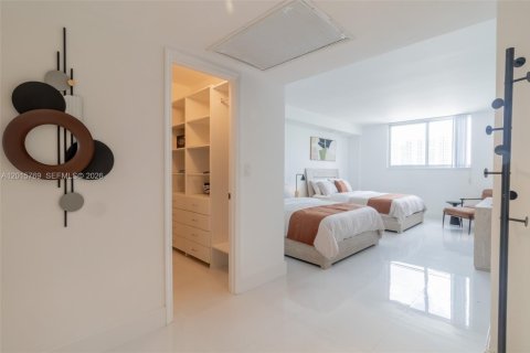 Copropriété à louer à Sunny Isles Beach, Floride: 3 chambres, 139.82 m2 № 2247372 - photo 9