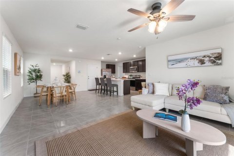 Villa ou maison à vendre à Newberry, Floride: 5 chambres, 217.58 m2 № 2406388 - photo 12