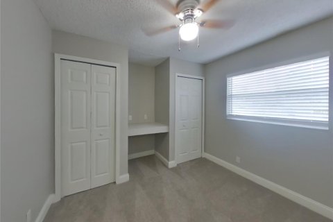 Casa en alquiler en Tampa, Florida, 3 dormitorios, 136.38 m2 № 1880886 - foto 11
