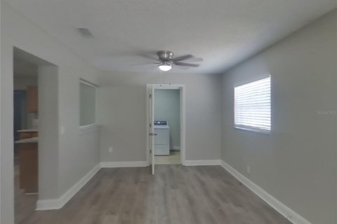 Casa en alquiler en Tampa, Florida, 3 dormitorios, 136.38 m2 № 1880886 - foto 4