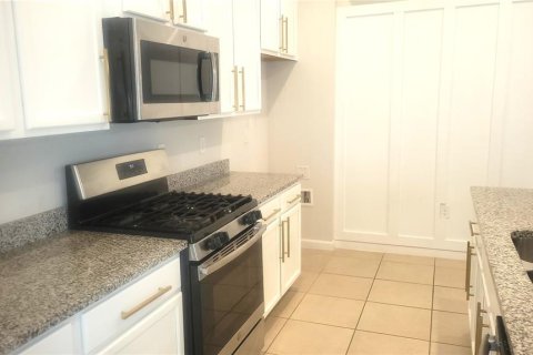 House in DeLand, Florida 4 bedrooms, 229.38 sq.m. № 1561214 - photo 6