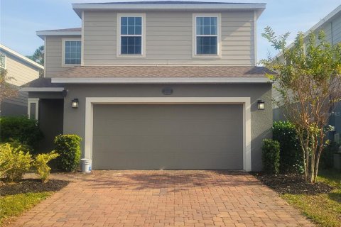 House in DeLand, Florida 4 bedrooms, 229.38 sq.m. № 1561214 - photo 1