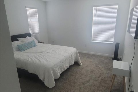 Villa ou maison à louer à Daytona Beach, Floride: 5 chambres, 220.18 m2 № 2102057 - photo 10