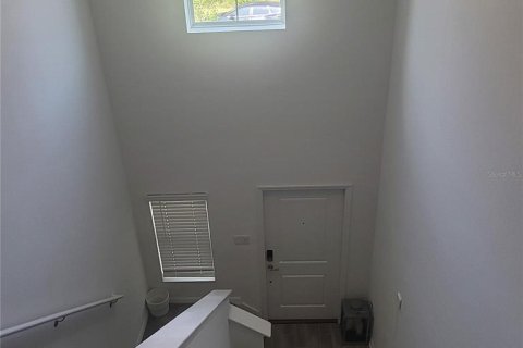 Villa ou maison à louer à Daytona Beach, Floride: 5 chambres, 220.18 m2 № 2102057 - photo 6