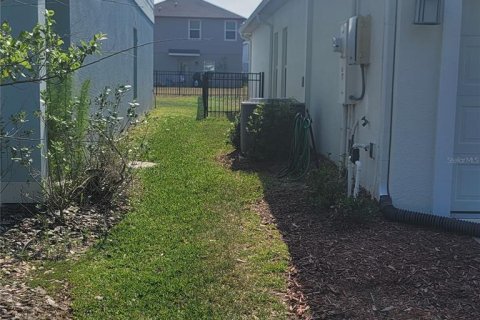 Villa ou maison à louer à Daytona Beach, Floride: 5 chambres, 220.18 m2 № 2102057 - photo 25