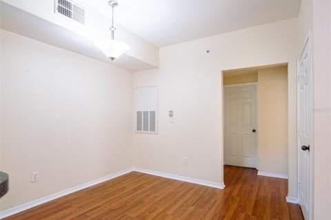 Condo in Orlando, Florida, 1 bedroom  № 1326948 - photo 18