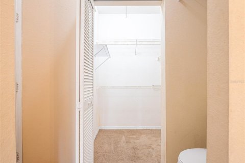 Condo in Orlando, Florida, 1 bedroom  № 1326948 - photo 15