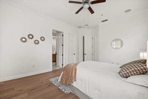 Adosado en venta en Orlando, Florida, 6 dormitorios, 292.08 m2 № 1846959 - foto 16