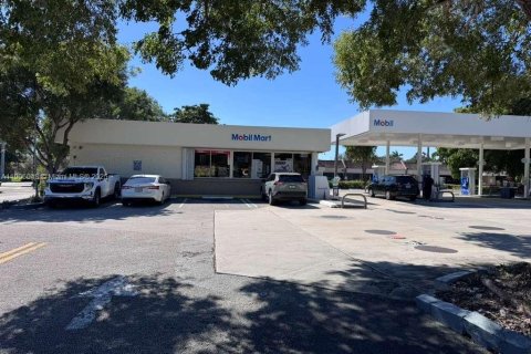 Commercial property in Sunrise, Florida № 2089769 - photo 3