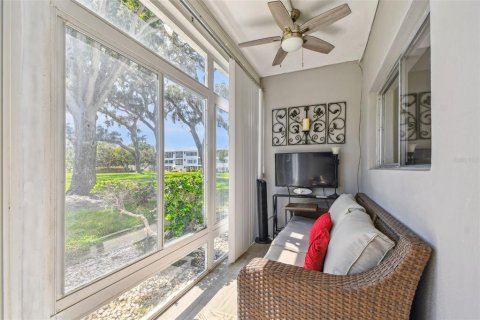 Condo in Seminole, Florida, 1 bedroom  № 1782670 - photo 27
