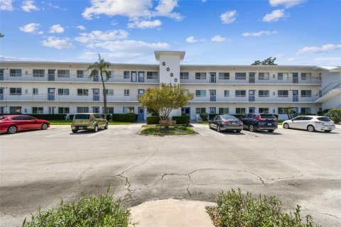 Condo in Seminole, Florida, 1 bedroom  № 1782670 - photo 3
