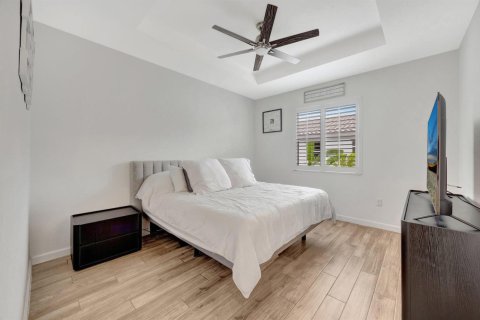 Touwnhouse à vendre à Homestead, Floride: 3 chambres, 133.97 m2 № 2154997 - photo 13