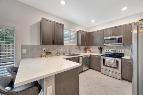 Touwnhouse à vendre à Homestead, Floride: 3 chambres, 133.97 m2 № 2154997 - photo 11