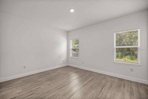 House in Ocala, Florida 4 bedrooms, 181.35 sq.m. № 2224903 - photo 15
