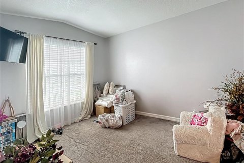 House in Mount Dora, Florida 4 bedrooms, 162.39 sq.m. № 1910000 - photo 10