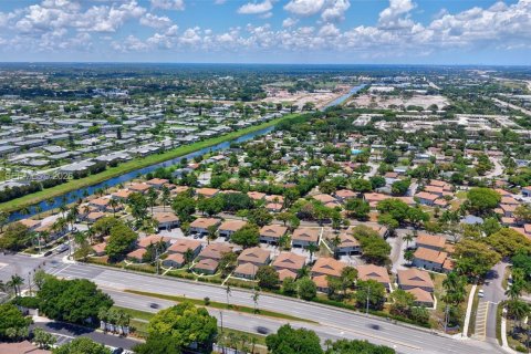 Condo à Delray Beach, Floride, 2 chambres  № 2431405