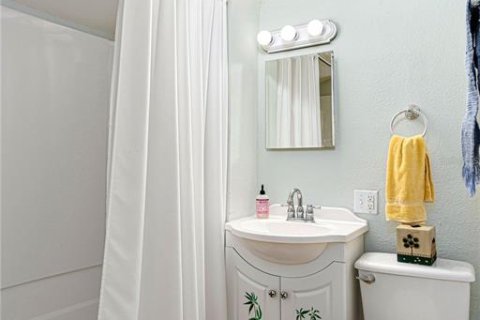 Villa ou maison à vendre à New Smyrna Beach, Floride: 5 chambres, 168.9 m2 № 1562333 - photo 13