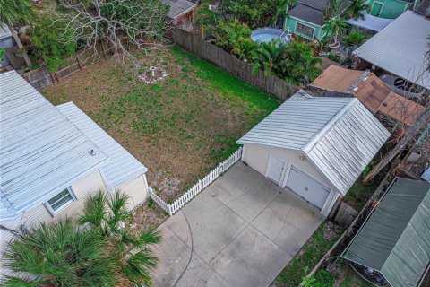 Villa ou maison à vendre à New Smyrna Beach, Floride: 5 chambres, 168.9 m2 № 1562333 - photo 23