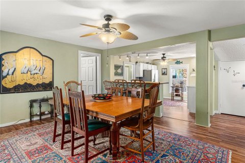 Villa ou maison à vendre à New Smyrna Beach, Floride: 5 chambres, 168.9 m2 № 1562333 - photo 10