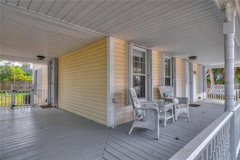 Villa ou maison à vendre à New Smyrna Beach, Floride: 5 chambres, 168.9 m2 № 1562333 - photo 6