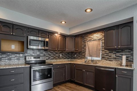 Casa en alquiler en Lakeland, Florida, 4 dormitorios, 152.92 m2 № 1912980 - foto 9