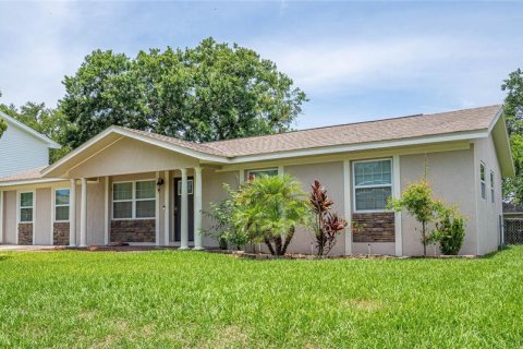 Casa en alquiler en Lakeland, Florida, 4 dormitorios, 152.92 m2 № 1912980 - foto 1
