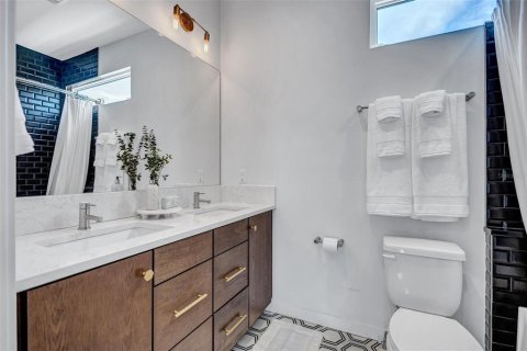 Adosado en alquiler en Saint Petersburg, Florida, 2 dormitorios, 152.36 m2 № 1885554 - foto 19