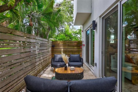 Adosado en alquiler en Saint Petersburg, Florida, 2 dormitorios, 152.36 m2 № 1885554 - foto 13