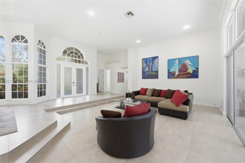 Casa en venta en Weston, Florida, 5 dormitorios, 348.94 m2 № 2084893 - foto 5