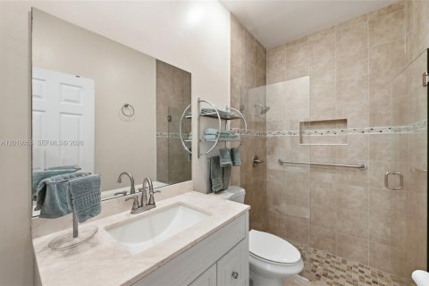 Casa en venta en Weston, Florida, 5 dormitorios, 348.94 m2 № 2084893 - foto 22