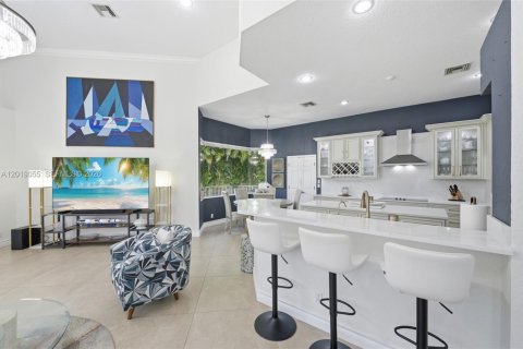 Casa en venta en Weston, Florida, 5 dormitorios, 348.94 m2 № 2084893 - foto 13