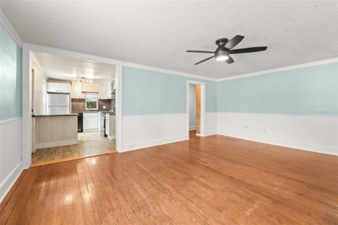 Villa ou maison à vendre à Saint Petersburg, Floride: 2 chambres, 119.29 m2 № 2389428 - photo 9