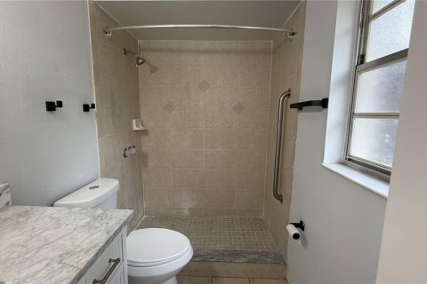 House in Kissimmee, Florida 2 bedrooms, 92.9 sq.m. № 1899143 - photo 28