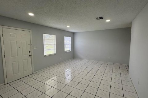 Casa en alquiler en Kissimmee, Florida, 2 dormitorios, 92.9 m2 № 1899143 - foto 4