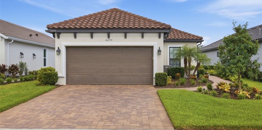 Casa en Wesley Chapel, Florida 2 dormitorios, 157.38 m2 № 2386299
