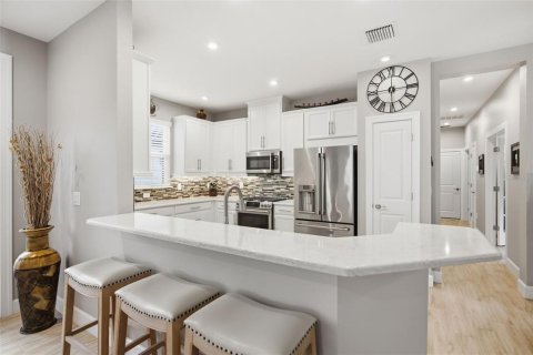 Casa en venta en Wesley Chapel, Florida, 2 dormitorios, 157.38 m2 № 2386299 - foto 15