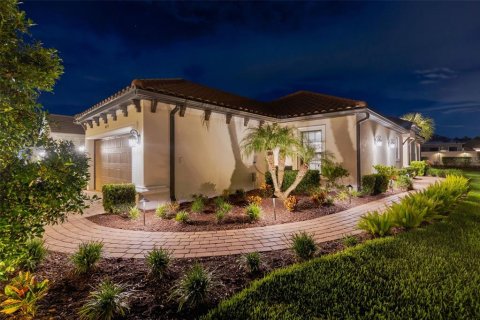 Casa en venta en Wesley Chapel, Florida, 2 dormitorios, 157.38 m2 № 2386299 - foto 3