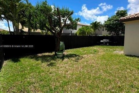 House in Homestead, Florida 4 bedrooms, 185.06 sq.m. № 1889190 - photo 4