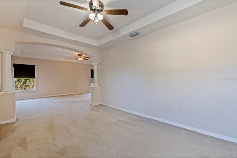 Villa ou maison à vendre à Tampa, Floride: 4 chambres, 267.56 m2 № 2423899 - photo 29